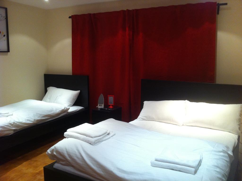 The Greyhound Cottage Chigwell Zimmer foto