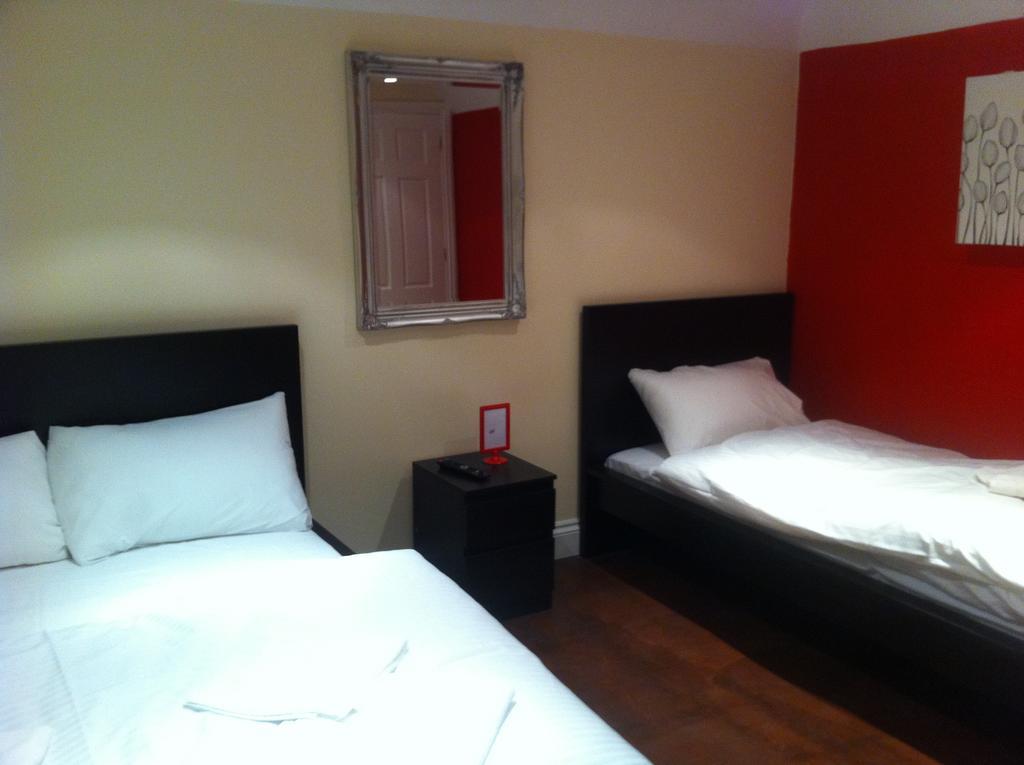 The Greyhound Cottage Chigwell Zimmer foto