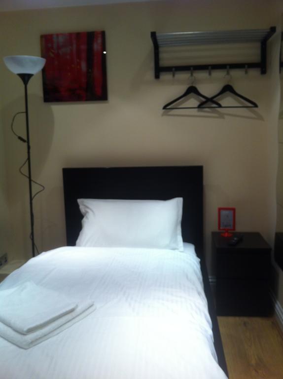 The Greyhound Cottage Chigwell Zimmer foto